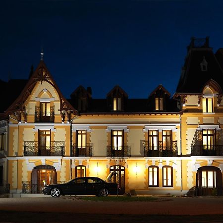 Le Manoir D'Agnes Logis Hotel Restaurant Tarascon-sur-Ariège Kültér fotó